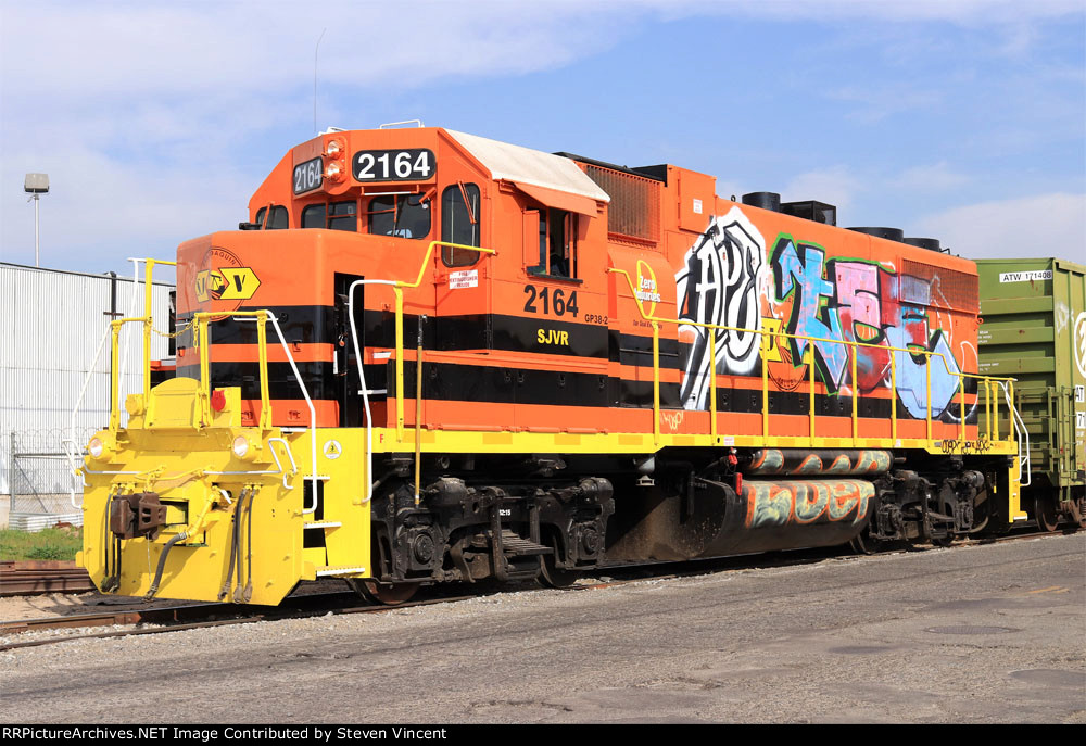 Ex Rock Island GP38-2 SJVR #2164